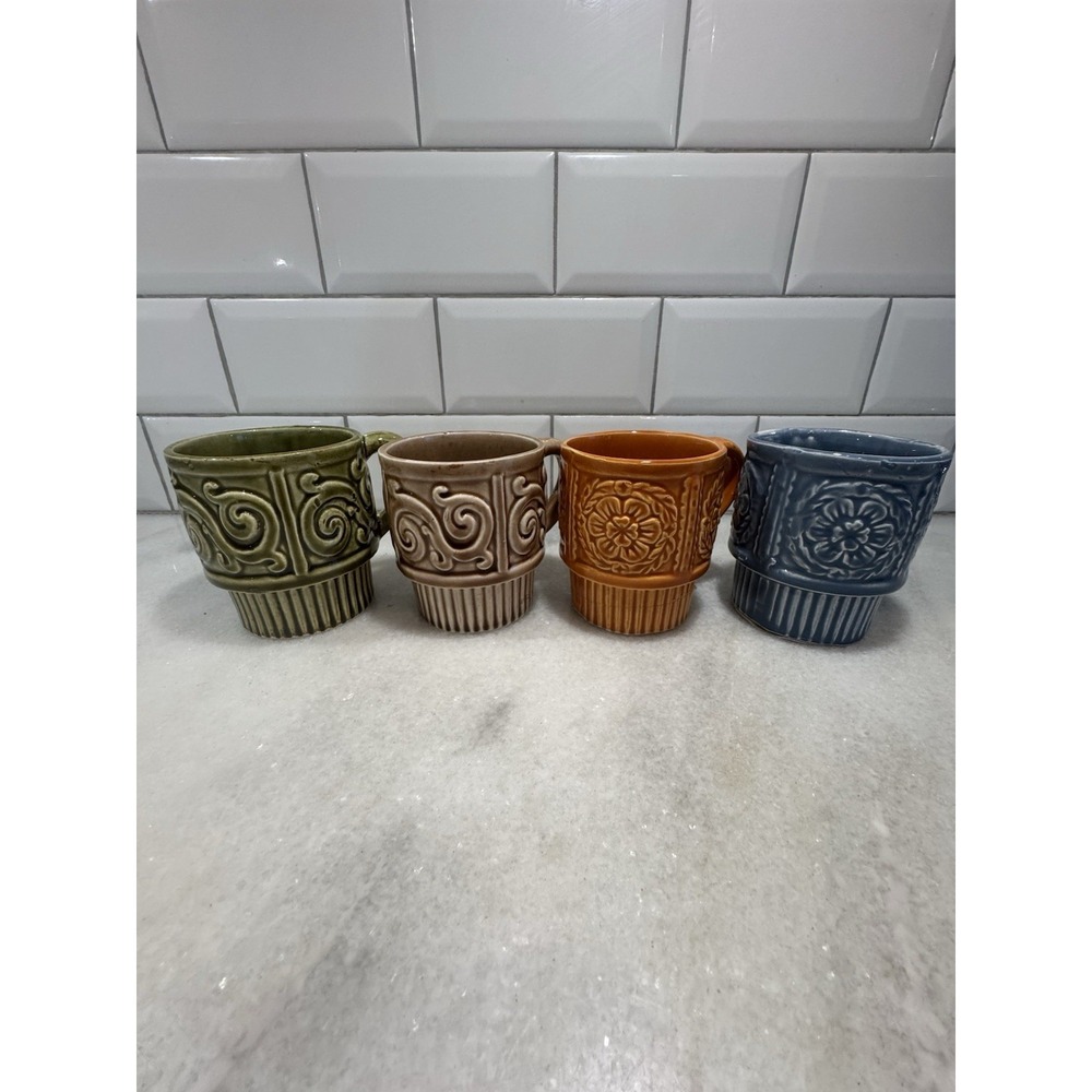 Four VTG Japan Stacking Coffee/Tea Mugs‎ With Handles